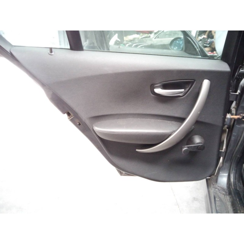 Recambio de guarnecido puerta trasera izquierda para bmw serie 1 berlina (e81/e87) 118d referencia OEM IAM   