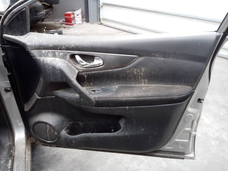 Recambio de guarnecido puerta delantera derecha para nissan qashqai (j11) acenta referencia OEM IAM   