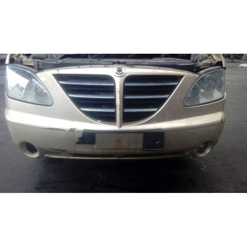 Recambio de paragolpes delantero para ssangyong rodius xdi referencia OEM IAM   