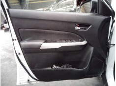 GUARNECIDO PUERTA DELANTERA IZQUIERDA 