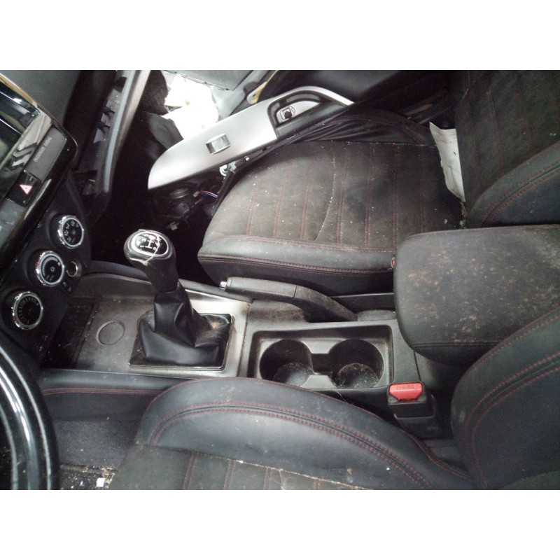 Recambio de consola central para mitsubishi asx (ga0w) challenge 2wd referencia OEM IAM   