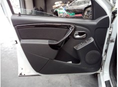 GUARNECIDO PUERTA DELANTERA IZQUIERDA 