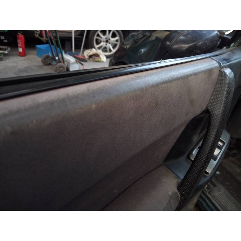 Recambio de guarnecido puerta delantera izquierda para mitsubishi montero (v60/v70) 2.5 tdi sahel (5-ptas.) referencia OEM IAM  