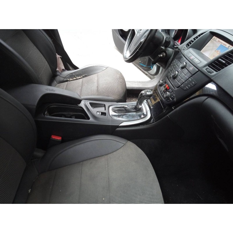 Recambio de consola central para opel insignia berlina edition referencia OEM IAM   