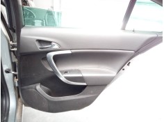 GUARNECIDO PUERTA TRASERA DERECHA 