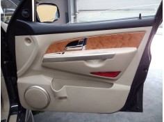 GUARNECIDO PUERTA DELANTERA DERECHA 
