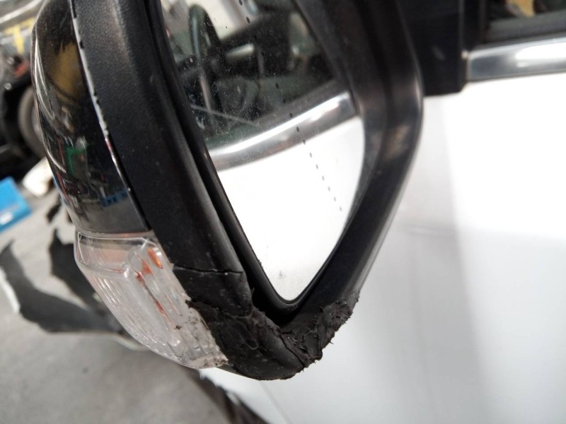 Recambio de retrovisor izquierdo electrico para renault laguna coupe gt referencia OEM IAM   