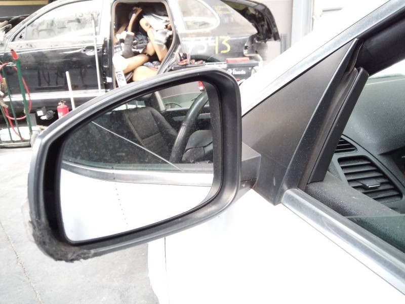 Recambio de retrovisor izquierdo electrico para renault laguna coupe gt referencia OEM IAM   