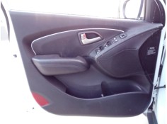 GUARNECIDO PUERTA DELANTERA IZQUIERDA 