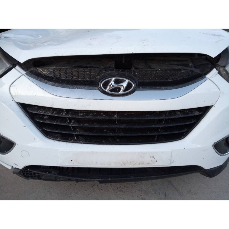 Recambio de rejilla delantera para hyundai ix35 tecno 2wd referencia OEM IAM   