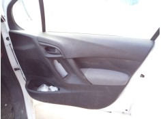 GUARNECIDO PUERTA DELANTERA DERECHA 