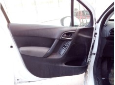 GUARNECIDO PUERTA DELANTERA IZQUIERDA 