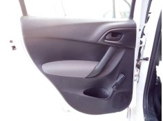 GUARNECIDO PUERTA TRASERA IZQUIERDA 