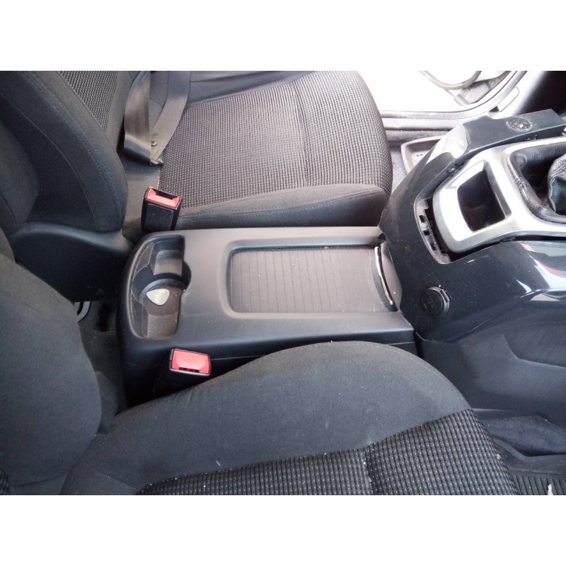 Recambio de consola central para peugeot 5008 allure referencia OEM IAM   