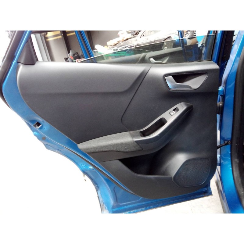 Recambio de guarnecido puerta trasera izquierda para ford puma hybrid titanium referencia OEM IAM   