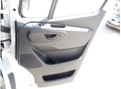 GUARNECIDO PUERTA DELANTERA DERECHA 