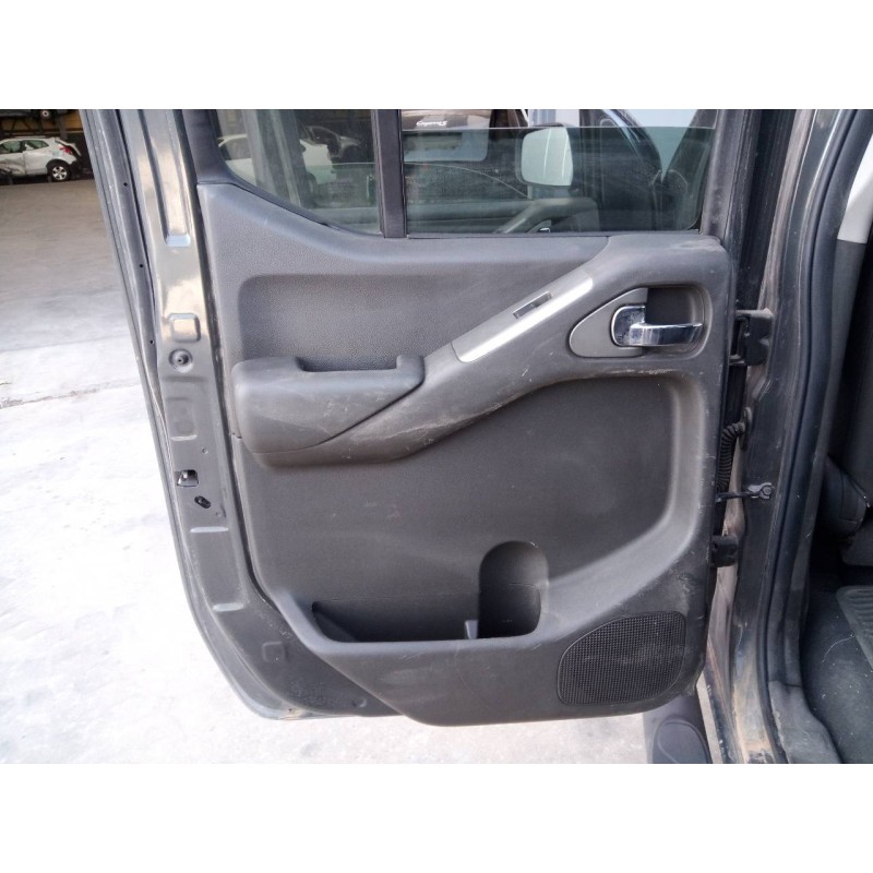 Recambio de guarnecido puerta trasera izquierda para nissan navara pick-up (d40m) double cab le 4x4 referencia OEM IAM   