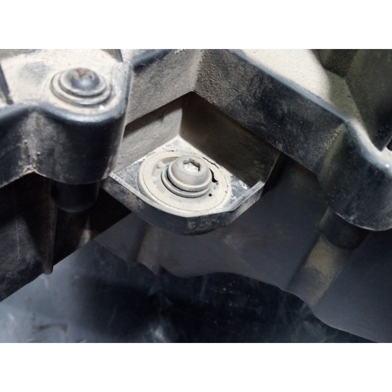 Recambio de caja filtro de aire para audi a3 (8p) 1.9 tdi ambiente referencia OEM IAM 1K0129620D 4615185940 