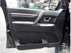 GUARNECIDO PUERTA DELANTERA IZQUIERDA 