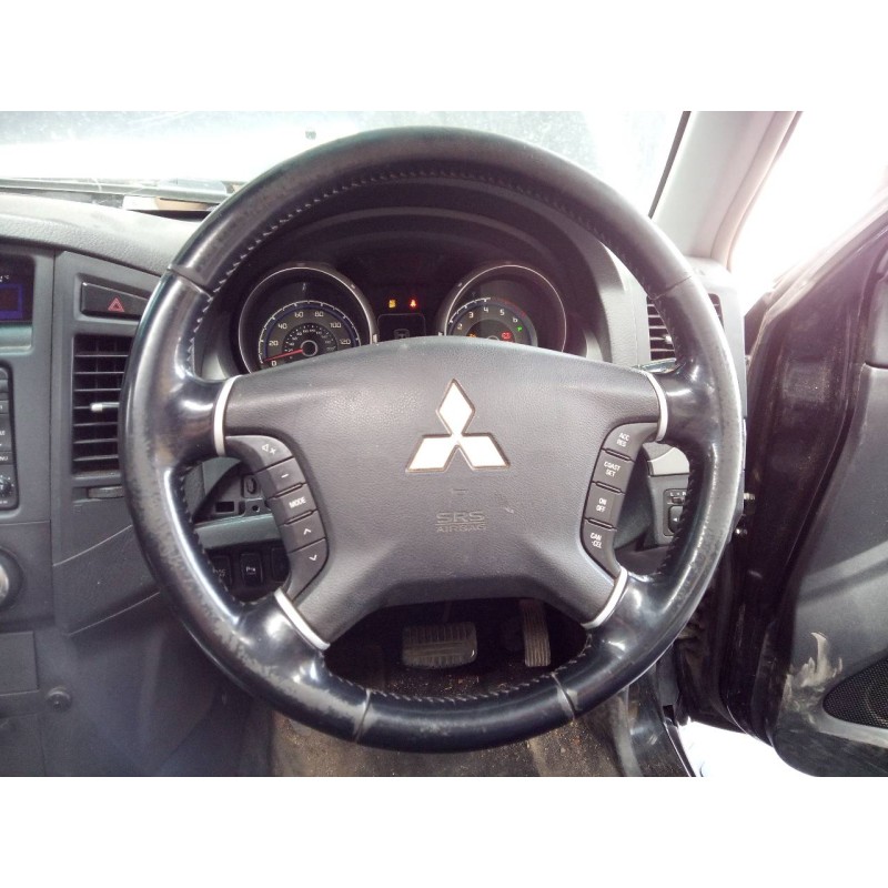 Recambio de volante para mitsubishi montero (v80/v90) 3.2 di-d intense (5-ptas.) referencia OEM IAM   