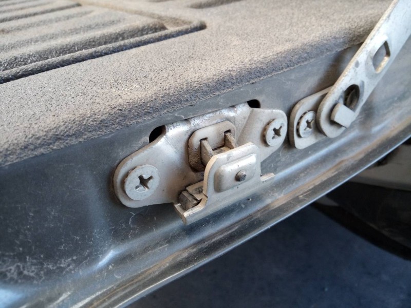 Recambio de cerradura maletero / porton para mitsubishi l 200 diamant edition 4wd referencia OEM IAM   