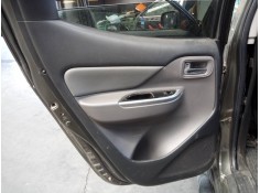 GUARNECIDO PUERTA TRASERA IZQUIERDA 