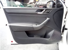 GUARNECIDO PUERTA DELANTERA IZQUIERDA 