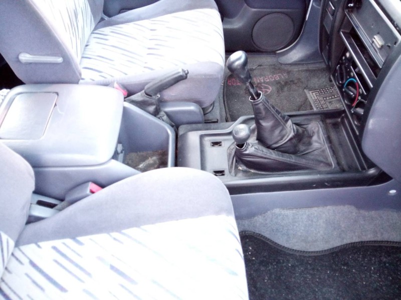 Recambio de consola central para toyota land cruiser (j9) td gx (3-ptas.) referencia OEM IAM   