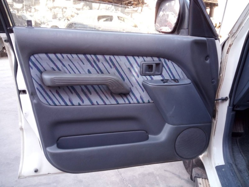 Recambio de guarnecido puerta delantera izquierda para toyota land cruiser (j9) td gx (3-ptas.) referencia OEM IAM   