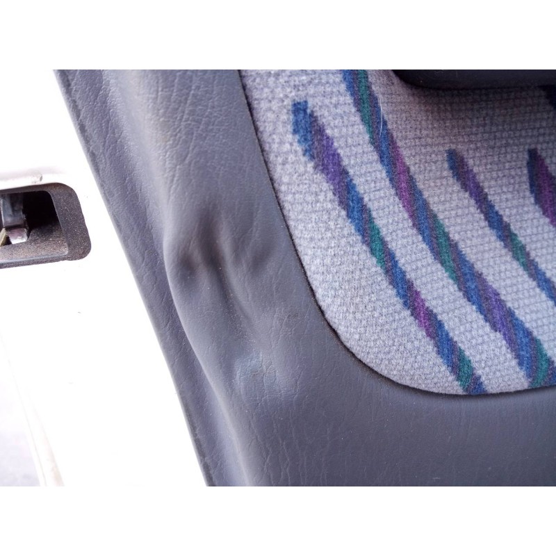 Recambio de guarnecido puerta delantera izquierda para toyota land cruiser (j9) td gx (3-ptas.) referencia OEM IAM   