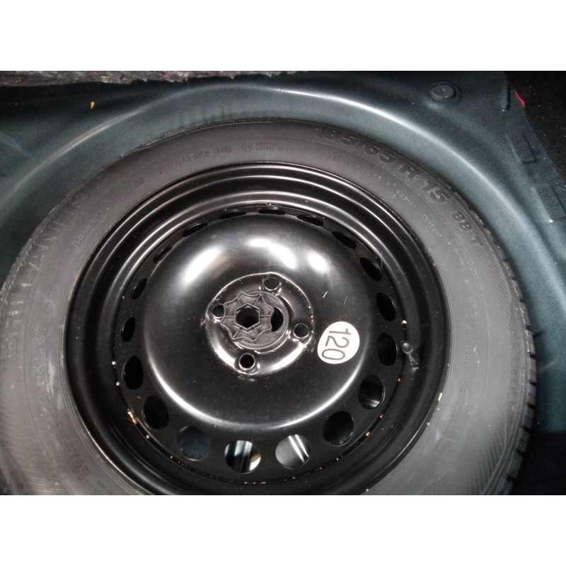 Recambio de neumatico repuesto para dacia sandero stepway referencia OEM IAM 185/65/15  