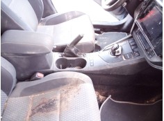 Recambio de consola central para toyota auris touring sports (e18) hybrid active business plus referencia OEM IAM   