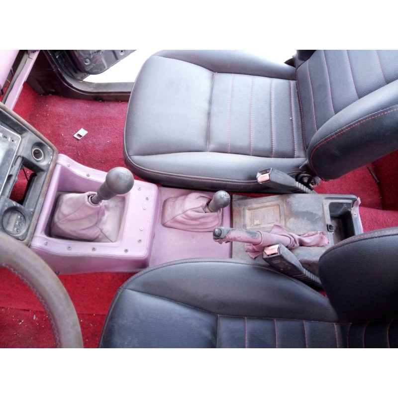 Recambio de consola central para suzuki vitara se/sv (et) 1.6 16v hard top superlujo referencia OEM IAM   