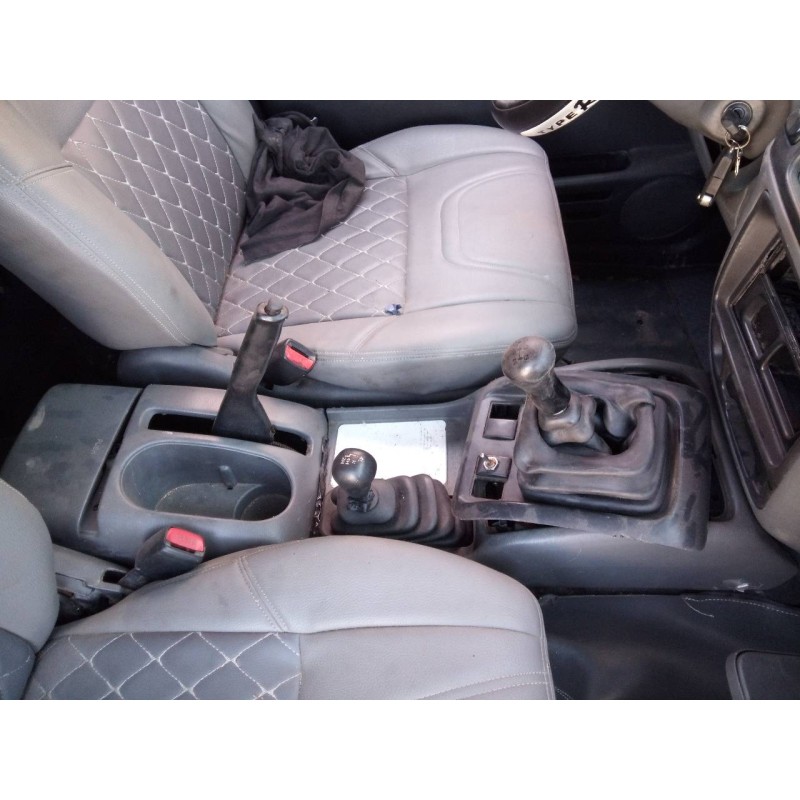 Recambio de consola central para suzuki grand vitara 5 puertas sq (ft) 2.0 td referencia OEM IAM   