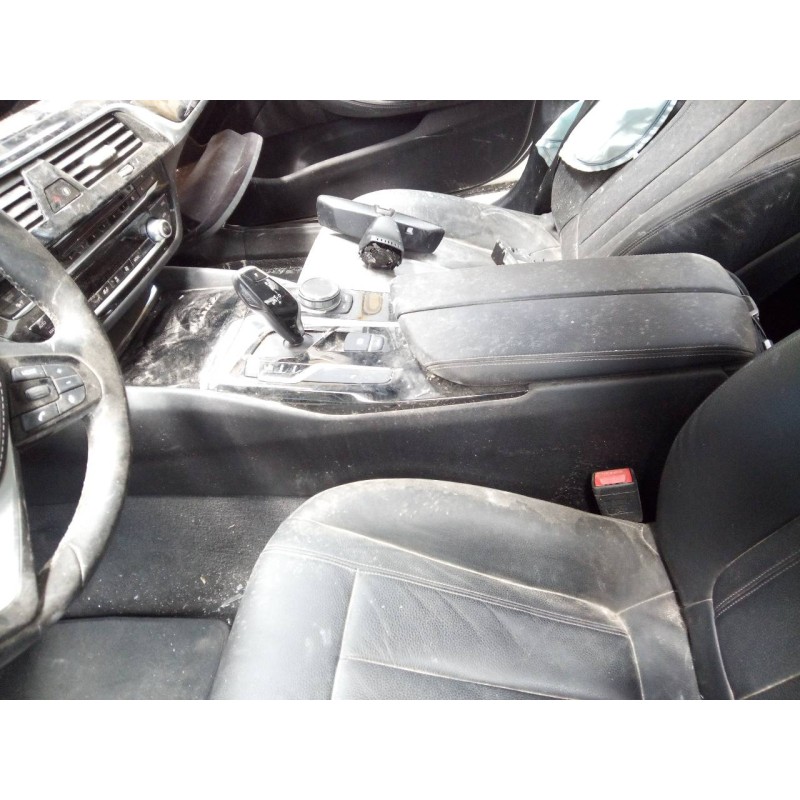 Recambio de consola central para bmw serie 5 berlina (g30) 520d sport line referencia OEM IAM   