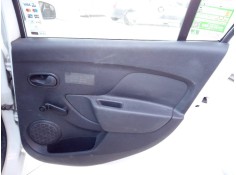 Recambio de guarnecido puerta trasera derecha para dacia logan mcv ii prestige referencia OEM IAM   