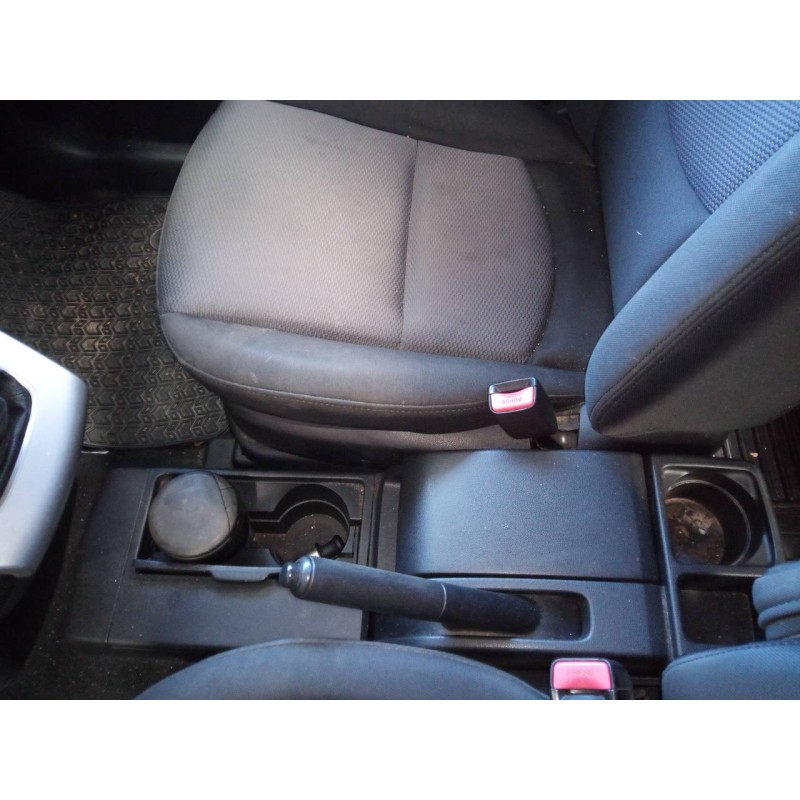 Recambio de consola central para mazda 5 berl. (cr) 2.0 crtd active (81kw) referencia OEM IAM   