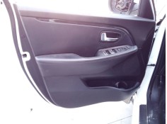 Recambio de guarnecido puerta delantera izquierda para kia carens ( ) drive referencia OEM IAM   