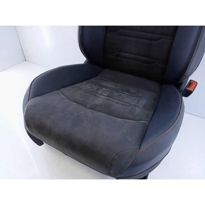 Recambio de asiento delantero derecho para seat ateca (kh7) fr go 4drive referencia OEM IAM   M1-B3-37