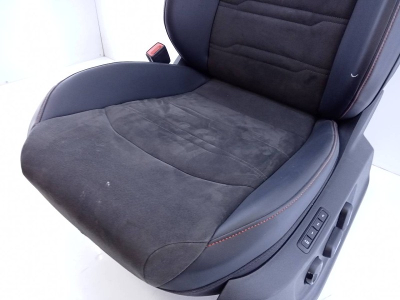 Recambio de asiento delantero izquierdo para seat ateca (kh7) fr go 4drive referencia OEM IAM   M1-B3-37