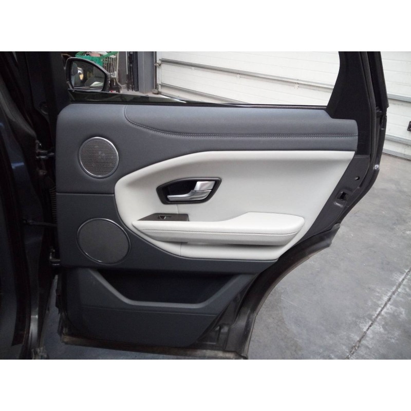 Recambio de guarnecido puerta trasera derecha para land rover evoque pure referencia OEM IAM   