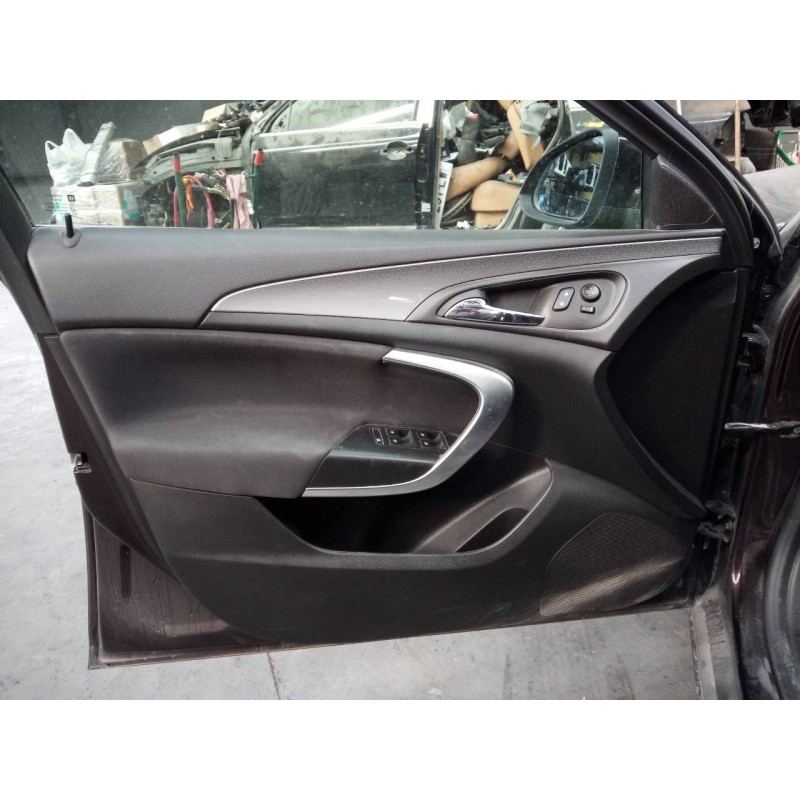 Recambio de guarnecido puerta delantera izquierda para opel insignia berlina excellence referencia OEM IAM   