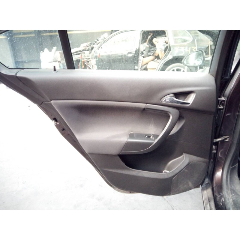 Recambio de guarnecido puerta trasera izquierda para opel insignia berlina excellence referencia OEM IAM   