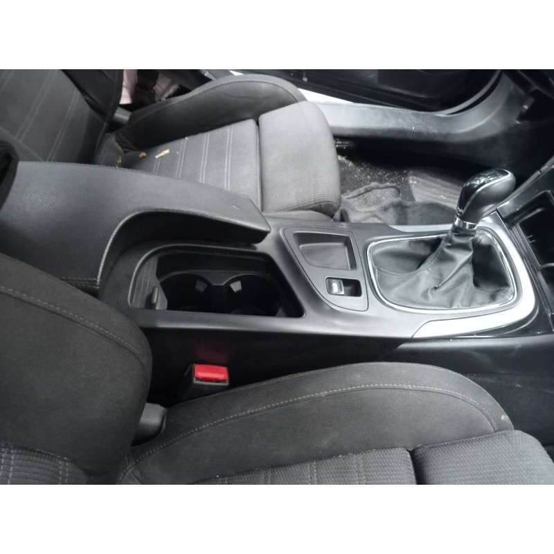 Recambio de consola central para opel insignia berlina cosmo referencia OEM IAM   