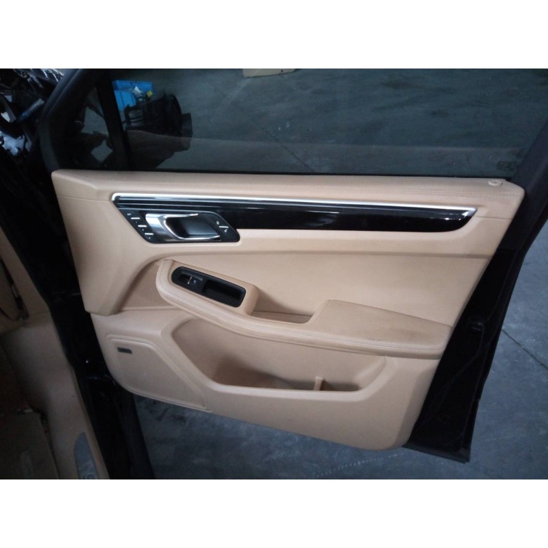 Recambio de guarnecido puerta delantera derecha para porsche macan (typ ) s diesel referencia OEM IAM   
