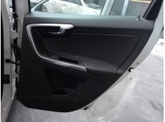 GUARNECIDO PUERTA TRASERA DERECHA 