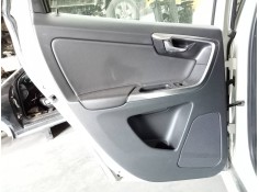 GUARNECIDO PUERTA TRASERA IZQUIERDA 