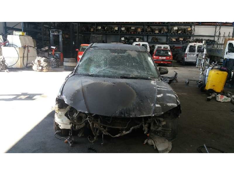 mazda 3 berlina (bk) del año 2015