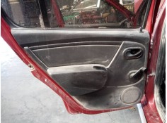 Recambio de guarnecido puerta trasera izquierda para dacia sandero laureate referencia OEM IAM   
