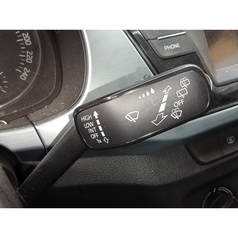 Recambio de mando limpia para skoda fabia active referencia OEM IAM   